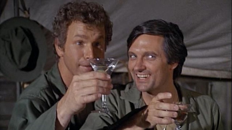 M*A*S*H Mike Farrell Alan Alda