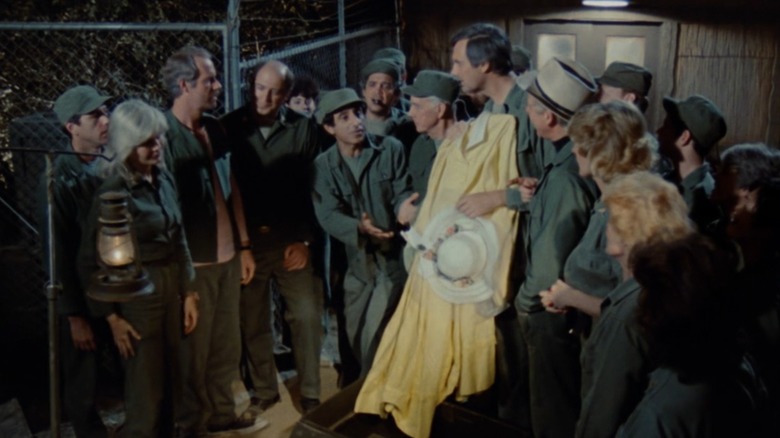 Loretta Swit, Mike Farrell, David Ogden Stiers, Jamie Farr, Harry Morgan, Alan Alda, William Christopher, MASH