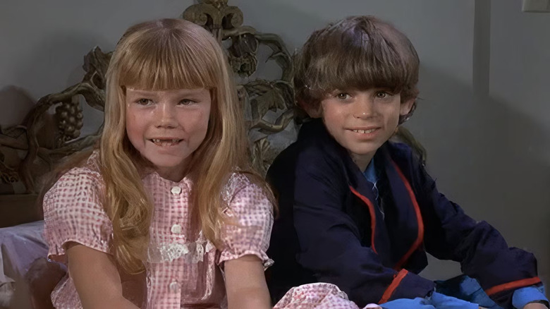 Suzanne and Chris in season 1 of The Partridge Family