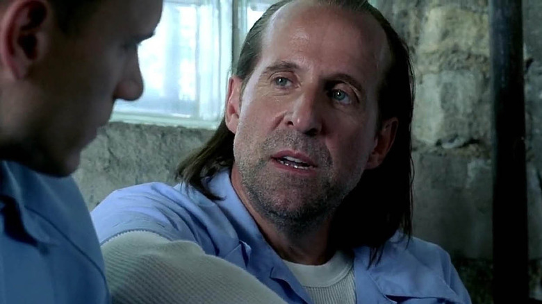 Prison Break John Abruzzi speaks to Michael